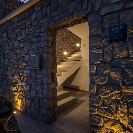 Beautiful In Slivno With Wifi Komarna