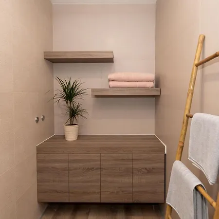 Beautiful In Slivno With Wifi *