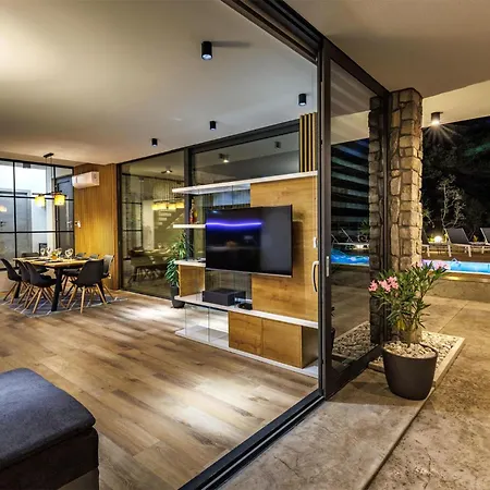 Beautiful In Slivno With Wifi Σπίτι διακοπών *