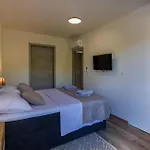 Σπίτι διακοπών Front In Slivno With House Sea View *