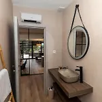 Front In Slivno With House Sea View Комарна