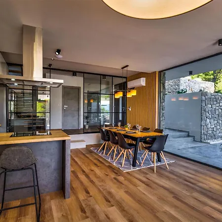 Beautiful In Slivno With Wifi