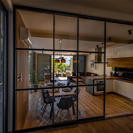 Beautiful In Slivno With Wifi Vikendica Komarna