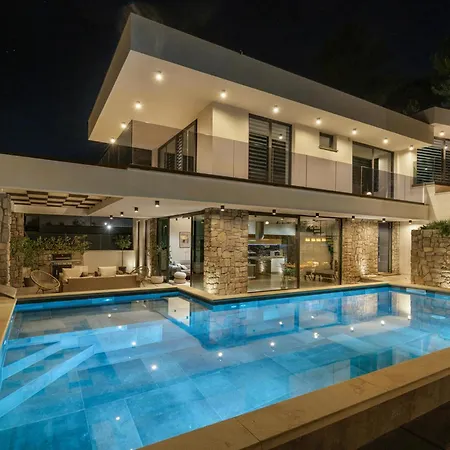 Vikendica Beautiful In Slivno With Wifi