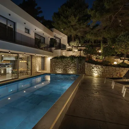 Beautiful In Slivno With Wifi *