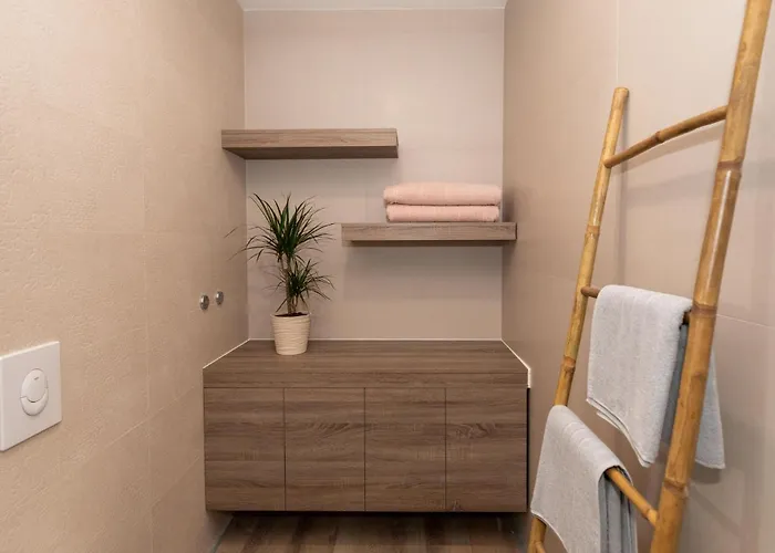 Beautiful In Slivno With Wifi *