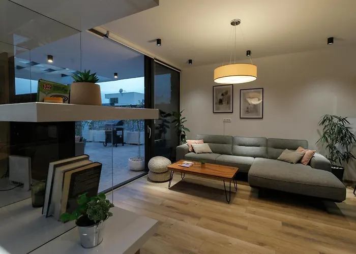 Holiday home Beautiful In Slivno With Wifi