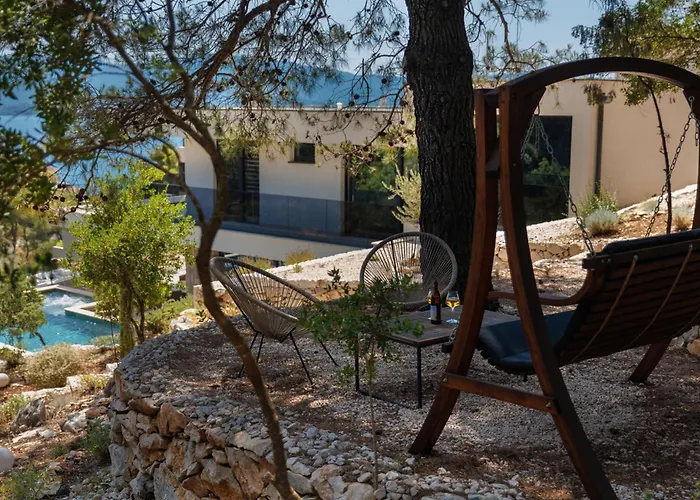 Beautiful In Slivno With Wifi *