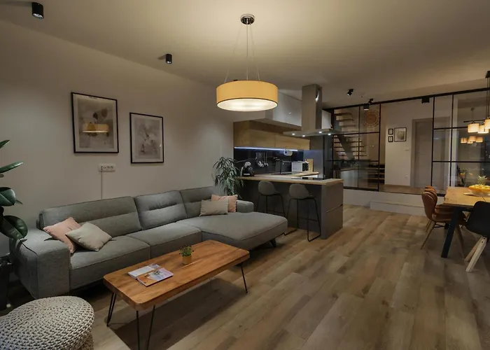 Beautiful In Slivno With Wifi Holiday home Komarna